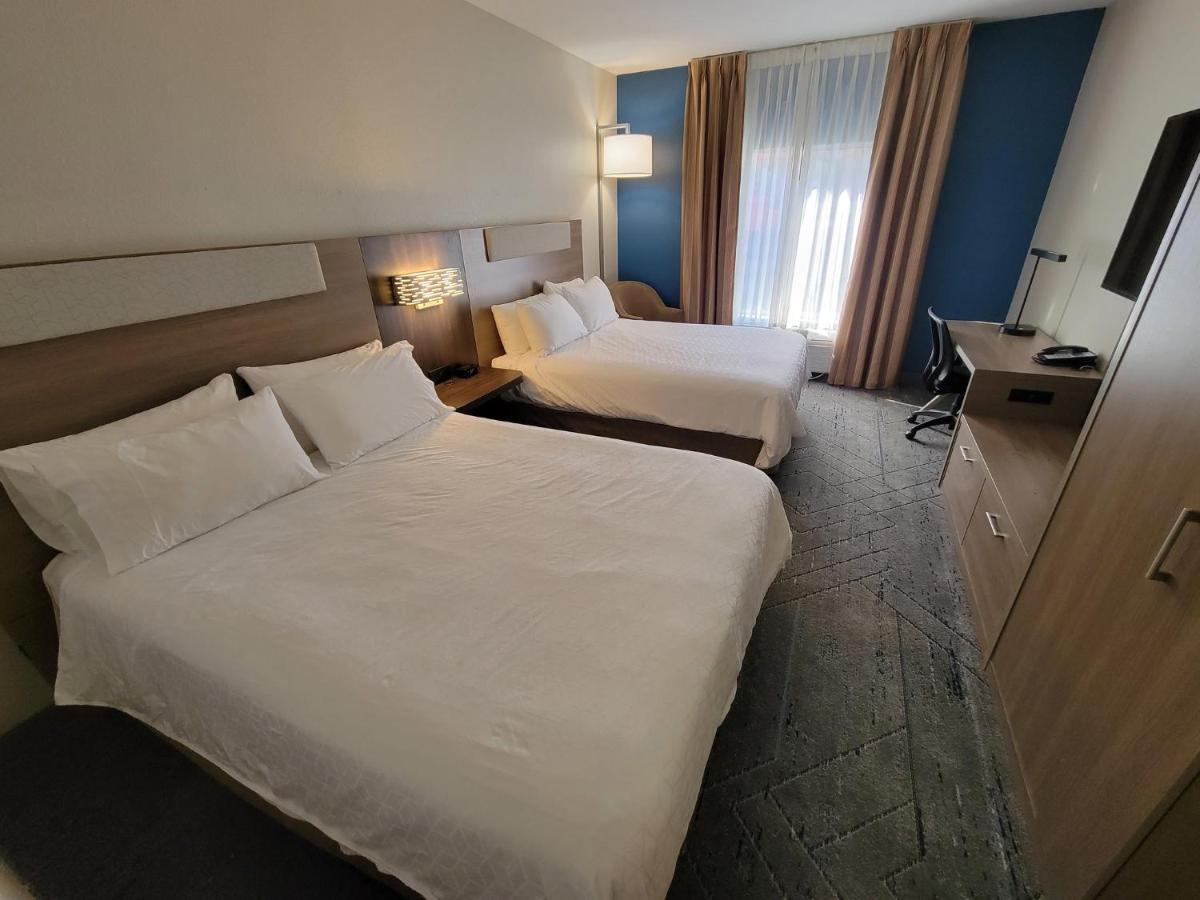 Express & - By Ihg Hotel The Villages