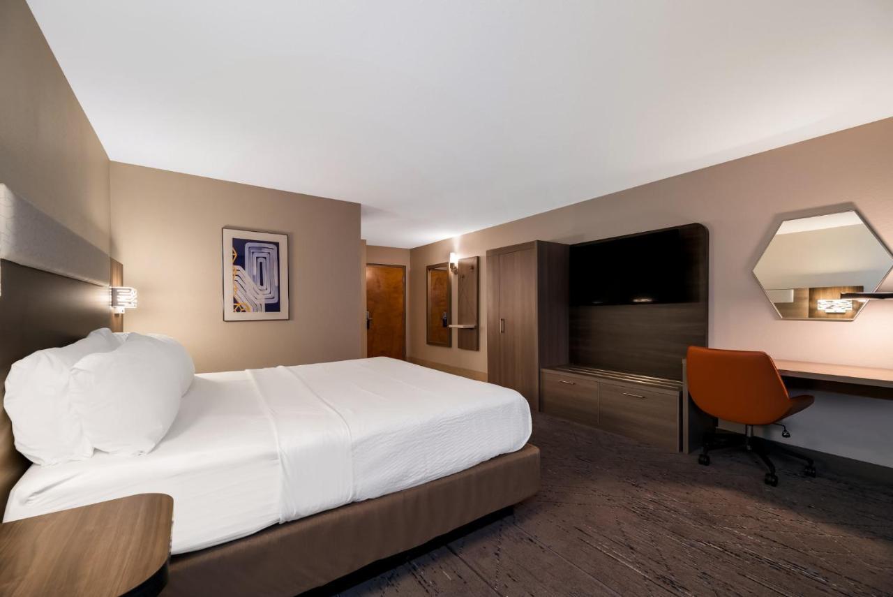 Hotel Express & - By Ihg