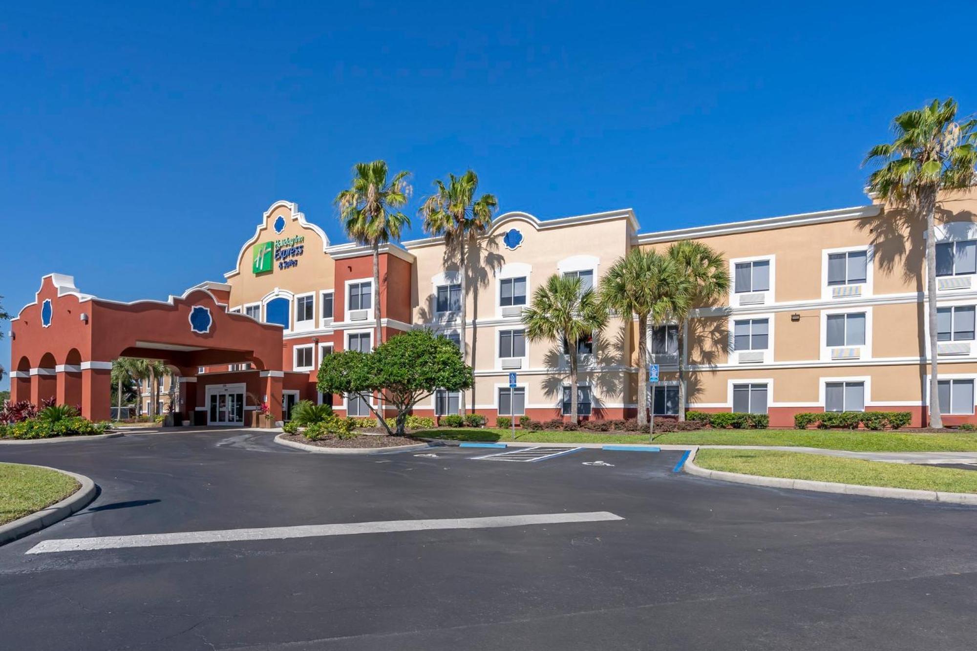 Express & - By Ihg Hotel The Villages