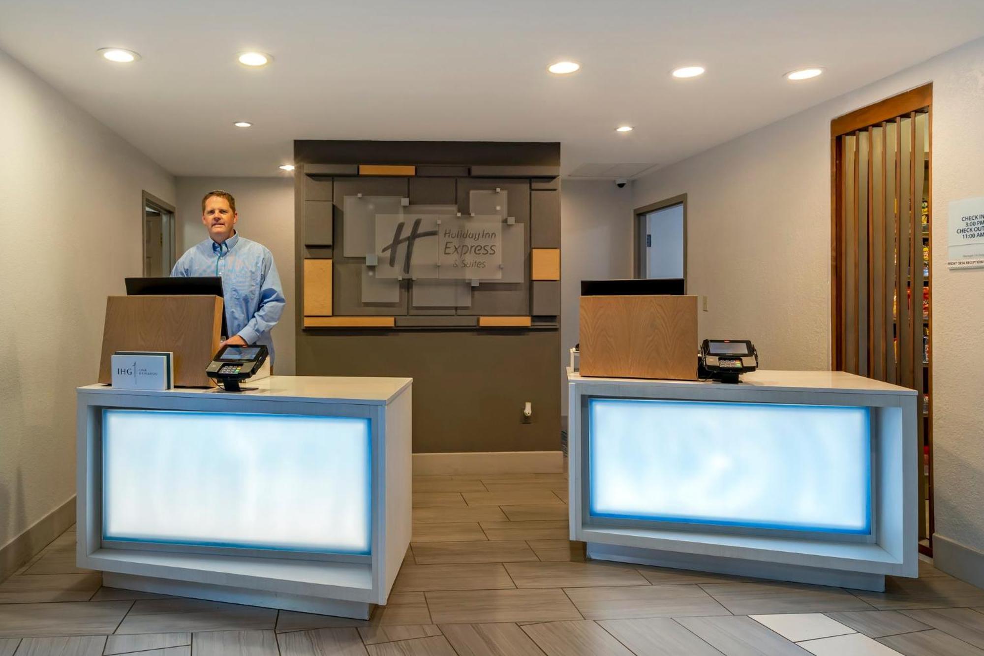 Express & - By Ihg The Villages